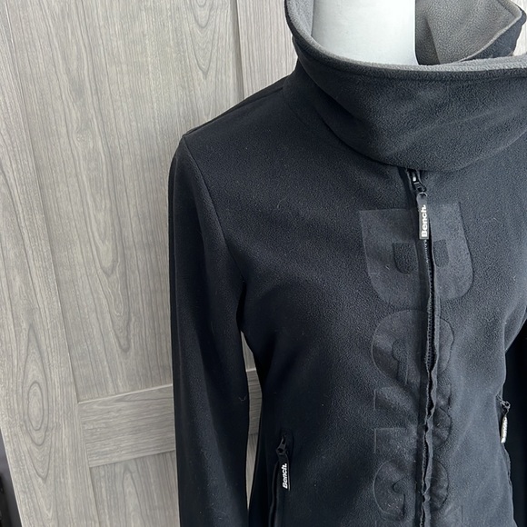 BENCH - Fleece Branded Jacket - Picture 2 of 9